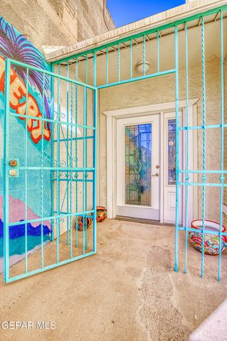 1003 Wyoming Avenue, El Paso, TX 79902