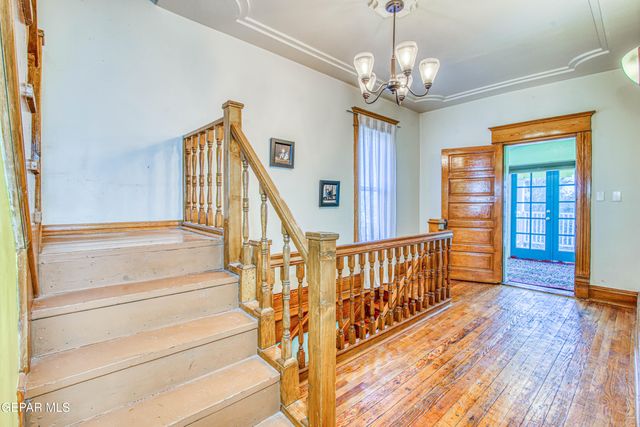 1003 Wyoming Avenue, El Paso, TX 79902