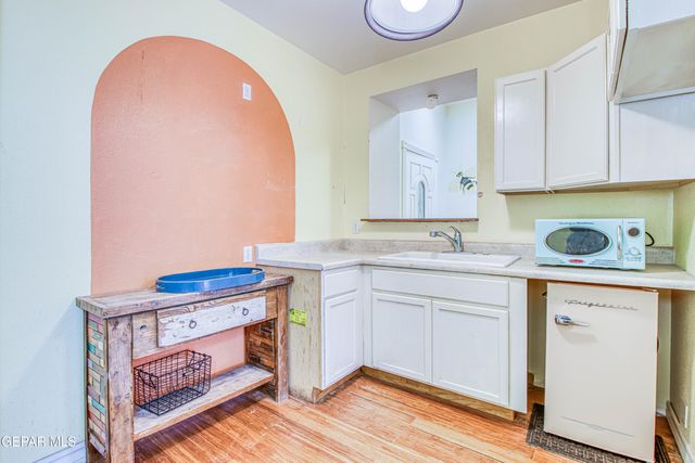 1003 Wyoming Avenue, El Paso, TX 79902