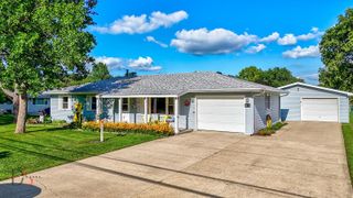 3670 School Drive, Morris, IL 60450