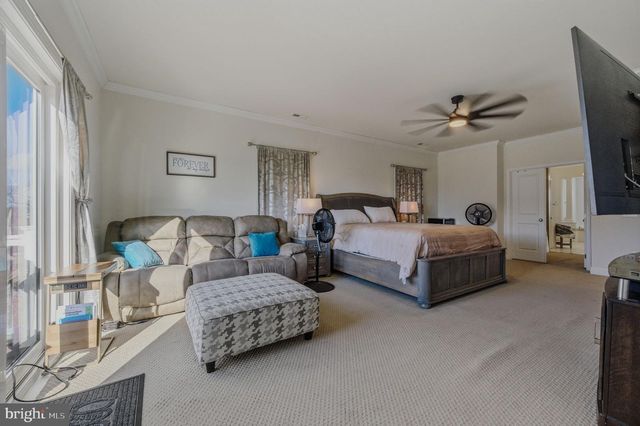 1049 MATTHEW WAY, New Castle, DE 19720