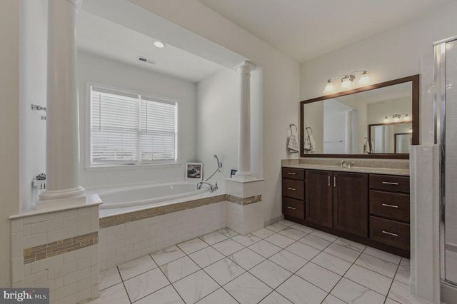 1049 MATTHEW WAY, New Castle, DE 19720