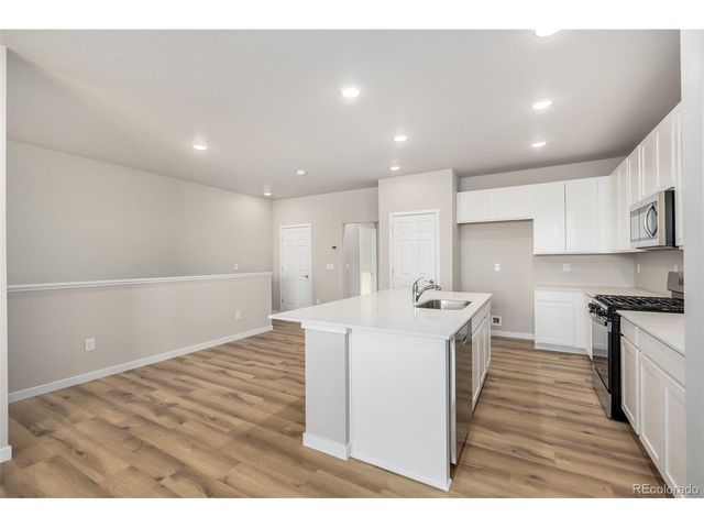 2909 E 103rd Dr, Thornton, CO 80229