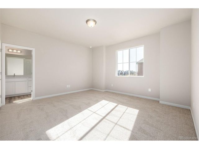 2909 E 103rd Dr, Thornton, CO 80229