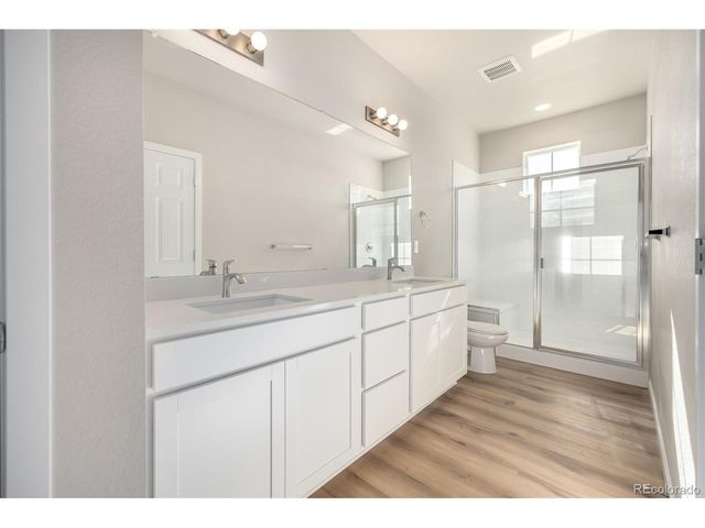 2909 E 103rd Dr, Thornton, CO 80229