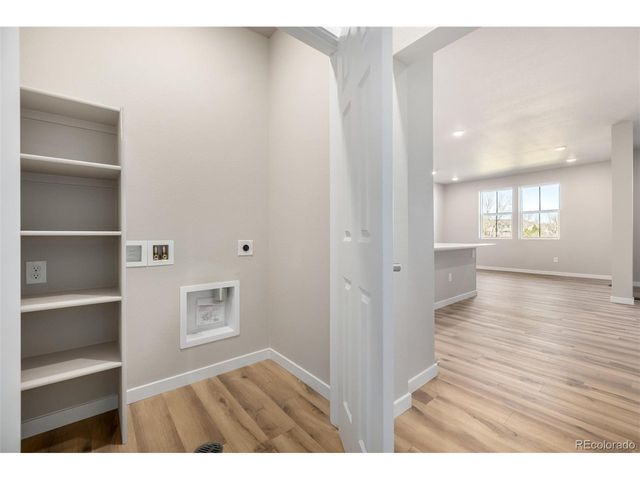 2909 E 103rd Dr, Thornton, CO 80229