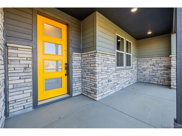 2909 E 103rd Dr, Thornton, CO 80229