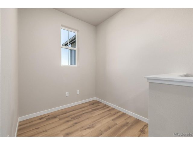 2909 E 103rd Dr, Thornton, CO 80229