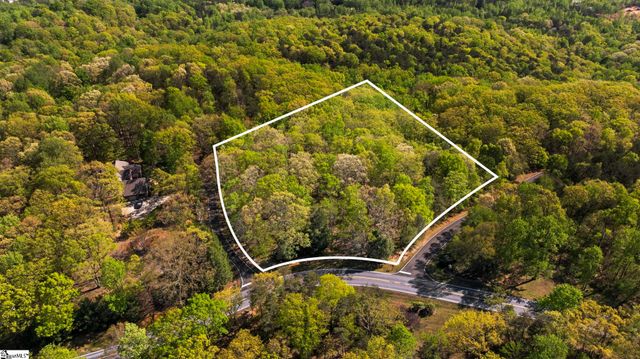 2 Little Boulder Drive, Landrum, SC 29356