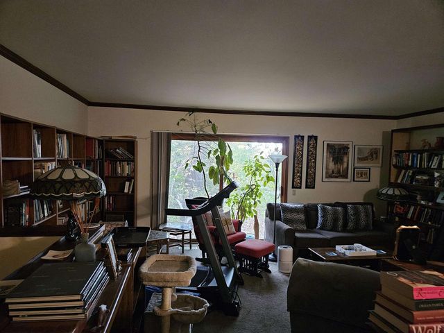 25 Coronado Court, Madison, WI 53719