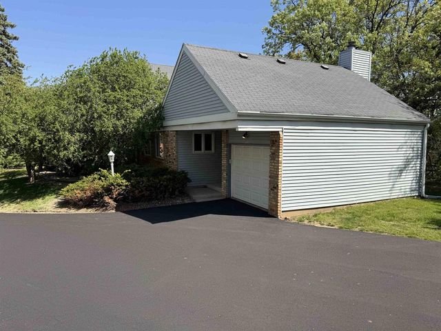 25 Coronado Court, Madison, WI 53719