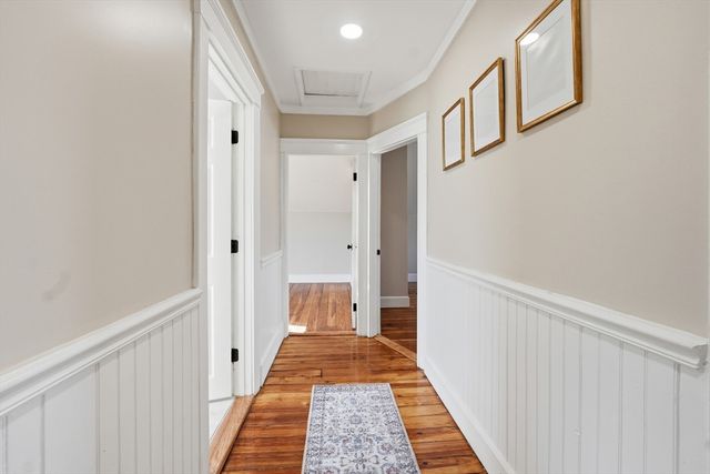 36 Central St, Auburn, MA 01501