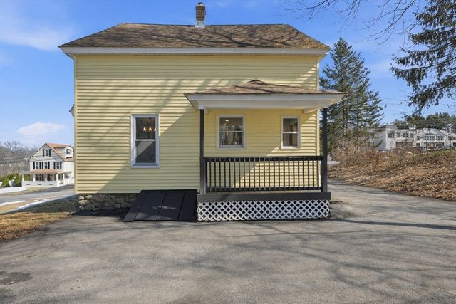 36 Central St, Auburn, MA 01501