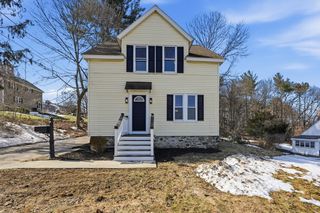36 Central St, Auburn, MA 01501