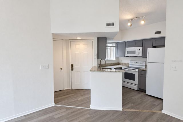 1956 LAKE ATRIUMS CIRCLE 144, Orlando, FL 32839