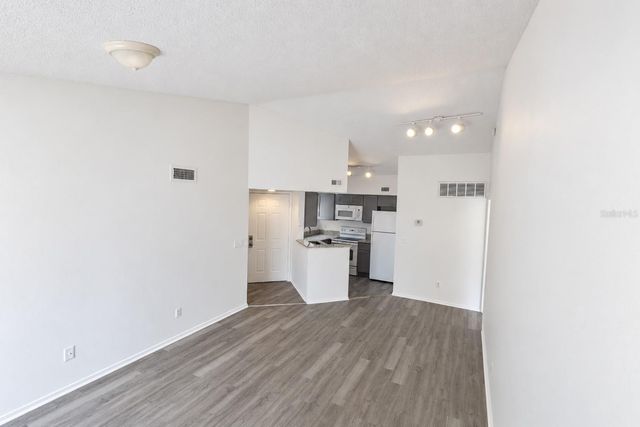 1956 LAKE ATRIUMS CIRCLE 144, Orlando, FL 32839