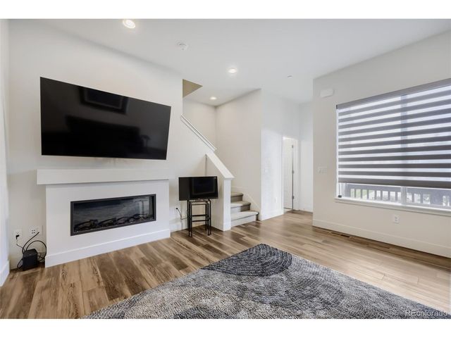 615 Promenade Dr, Superior, CO 80027