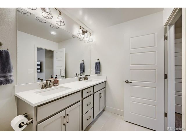 615 Promenade Dr, Superior, CO 80027