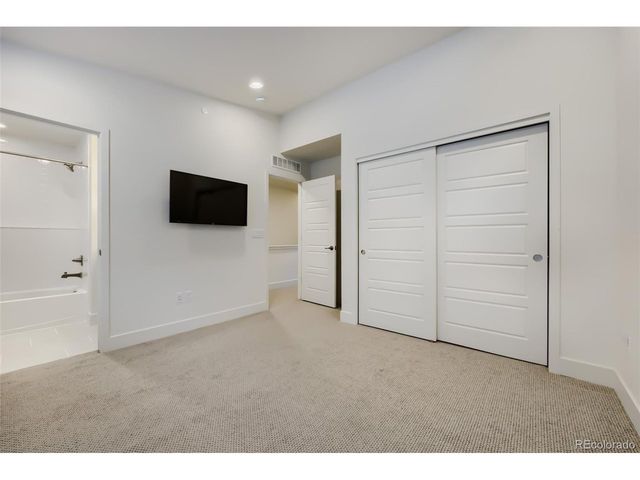615 Promenade Dr, Superior, CO 80027