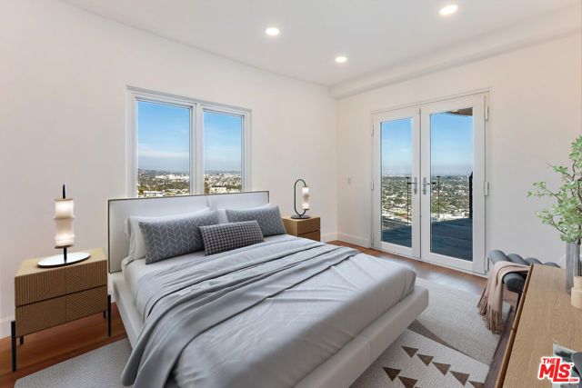 8654 Hollywood Boulevard, Los Angeles, CA 90069