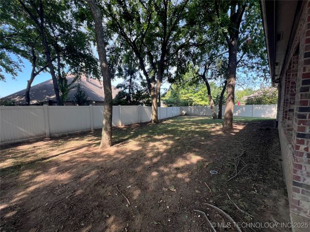 312 S 77th Street, Broken Arrow, OK 74014