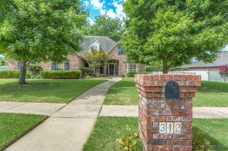 312 S 77th Street, Broken Arrow, OK 74014
