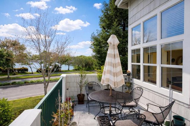 507 Shoal Circle, Redwood City, CA 94065