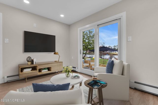 186 Harrington Drive N, Toms River, NJ 08757