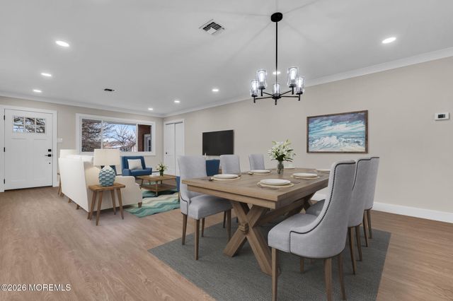 186 Harrington Drive N, Toms River, NJ 08757