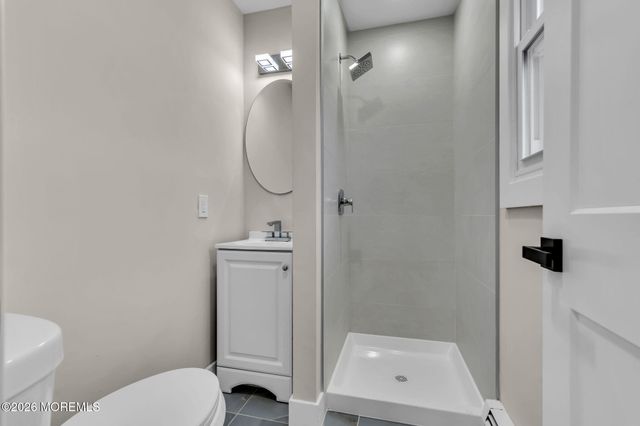 186 Harrington Drive N, Toms River, NJ 08757