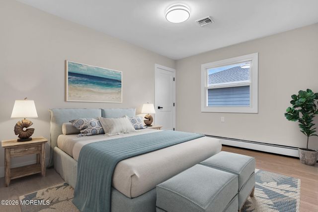 186 Harrington Drive N, Toms River, NJ 08757