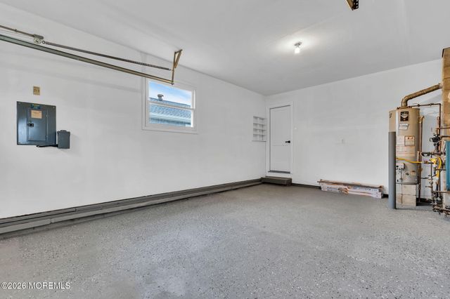 186 Harrington Drive N, Toms River, NJ 08757