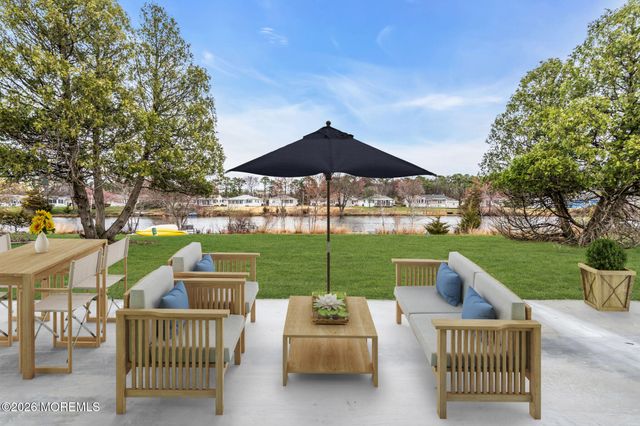 186 Harrington Drive N, Toms River, NJ 08757