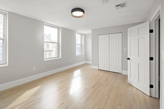 64 Trenton St 3, Boston, MA 02128