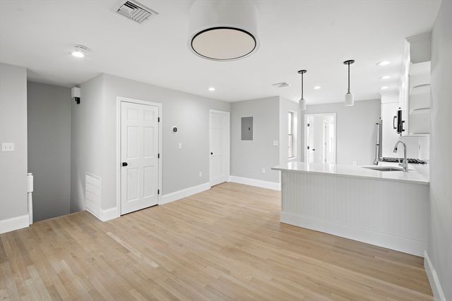 64 Trenton St 3, Boston, MA 02128