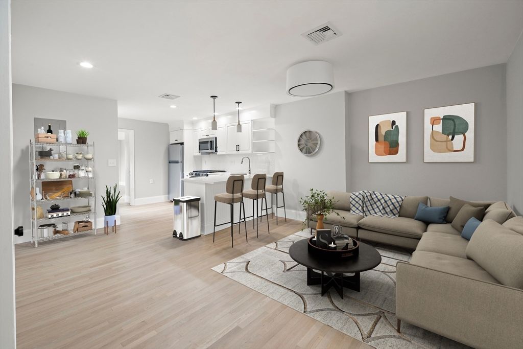 64 Trenton St 3, Boston, MA 02128