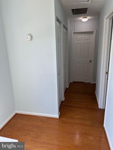 2920 WHITE OAK LN, Lanham, MD 20706