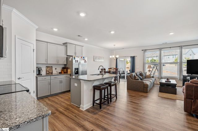15 Planters Place, Greer, SC 29650