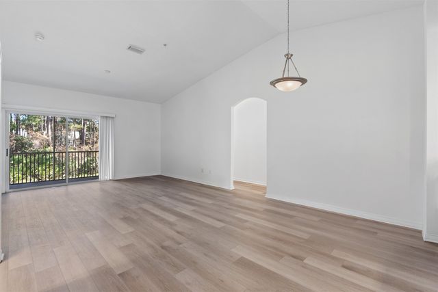 215 Bayberry Cir 605, St Augustine, FL 32086