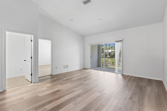 215 Bayberry Cir 605, St Augustine, FL 32086