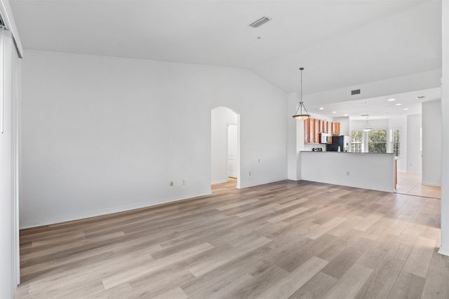 215 Bayberry Cir 605, St Augustine, FL 32086