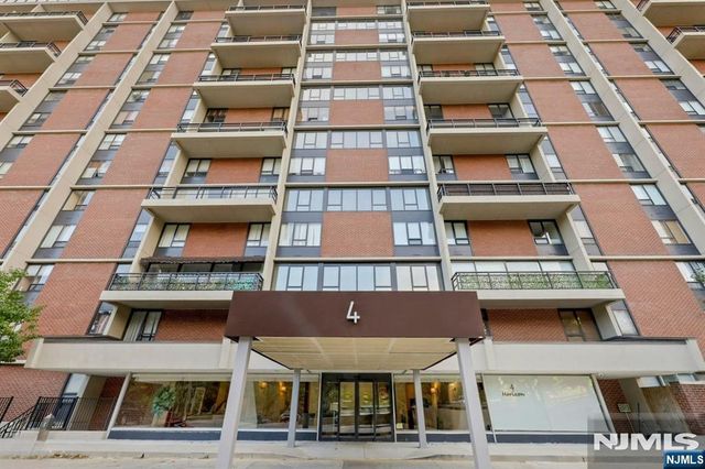 4 Horizon Road 1027, Fort Lee, NJ 07024