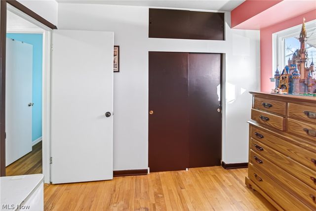 14761 Larkfield Drive, Brook Park, OH 44142