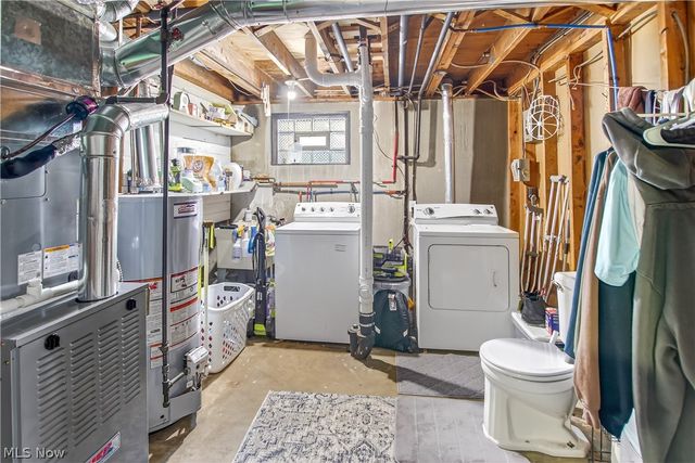 14761 Larkfield Drive, Brook Park, OH 44142