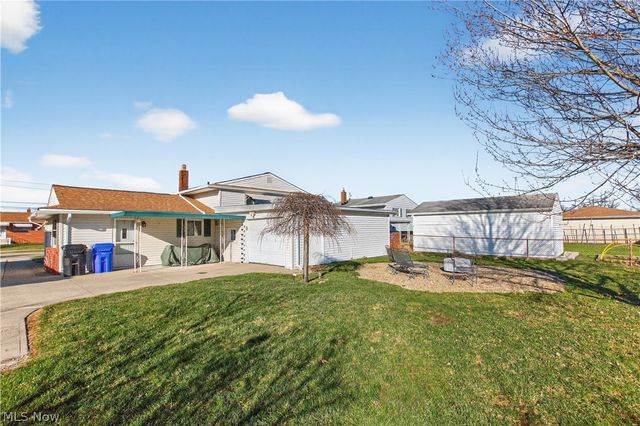 14761 Larkfield Drive, Brook Park, OH 44142