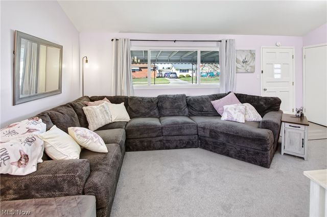 14761 Larkfield Drive, Brook Park, OH 44142