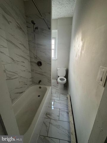 925 W SELTZER ST, Philadelphia, PA 19133