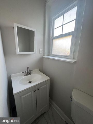 925 W SELTZER ST, Philadelphia, PA 19133