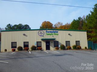 135 Joshua Court, Lincolnton, NC 28092