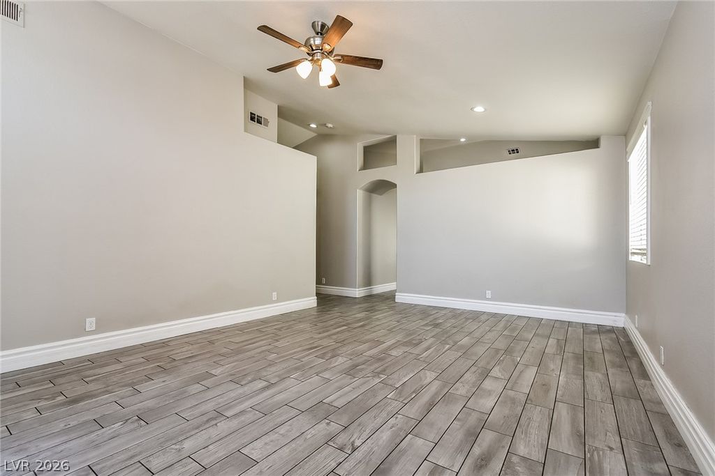 4611 Chestnut Blaze Drive, North Las Vegas, NV 89032 — photo 4